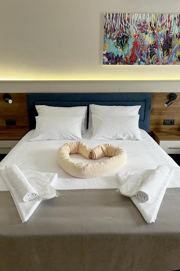 Caka Luxury Rooms & Restaurant Ćuprija 外观 照片