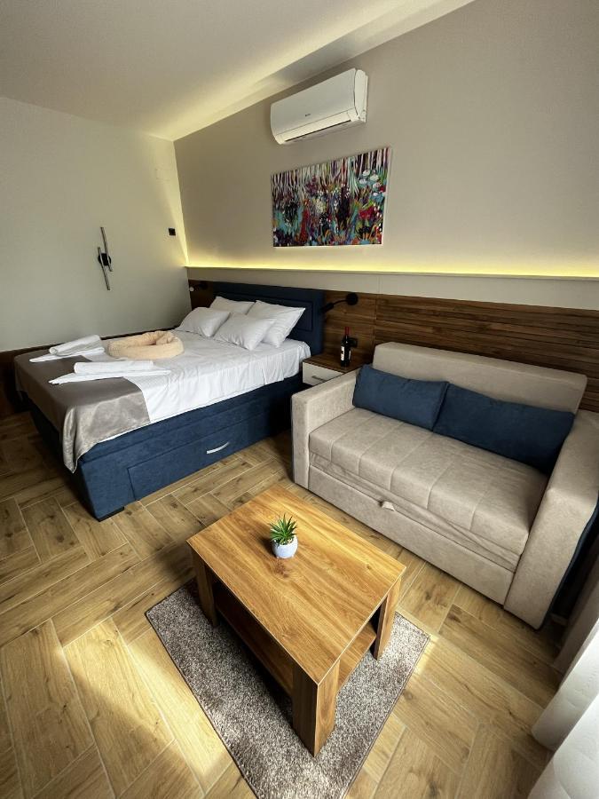 Caka Luxury Rooms & Restaurant Ćuprija 外观 照片