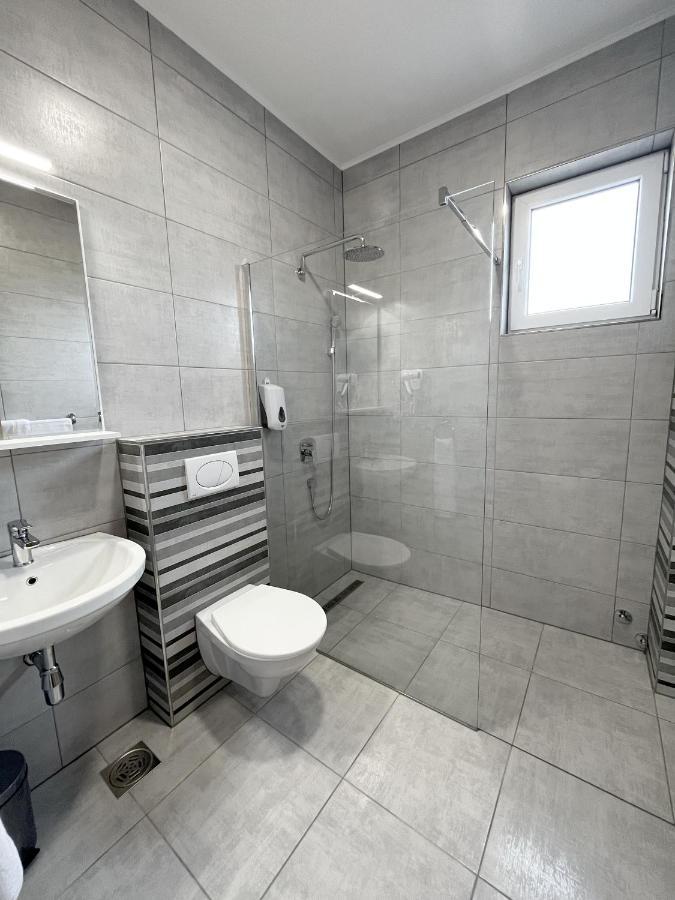 Caka Luxury Rooms & Restaurant Ćuprija 外观 照片