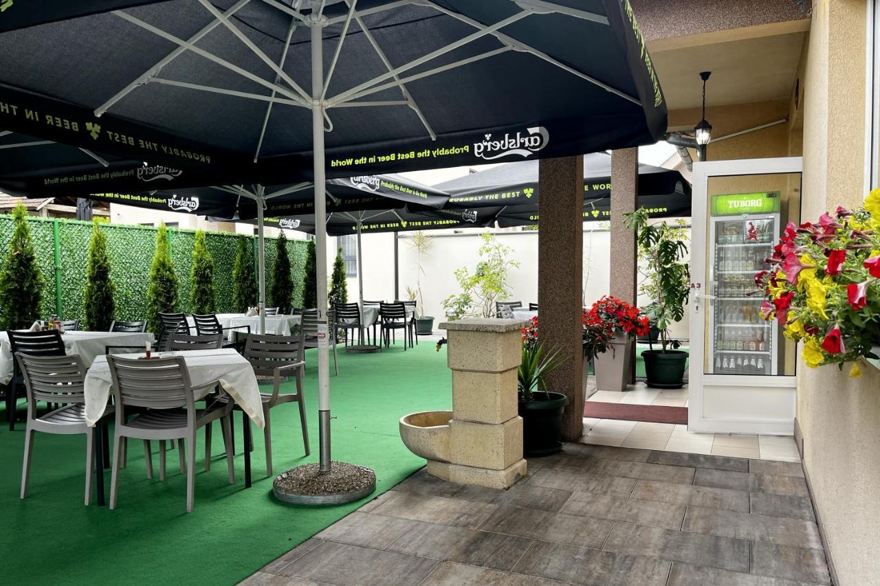 Caka Luxury Rooms & Restaurant Ćuprija 外观 照片