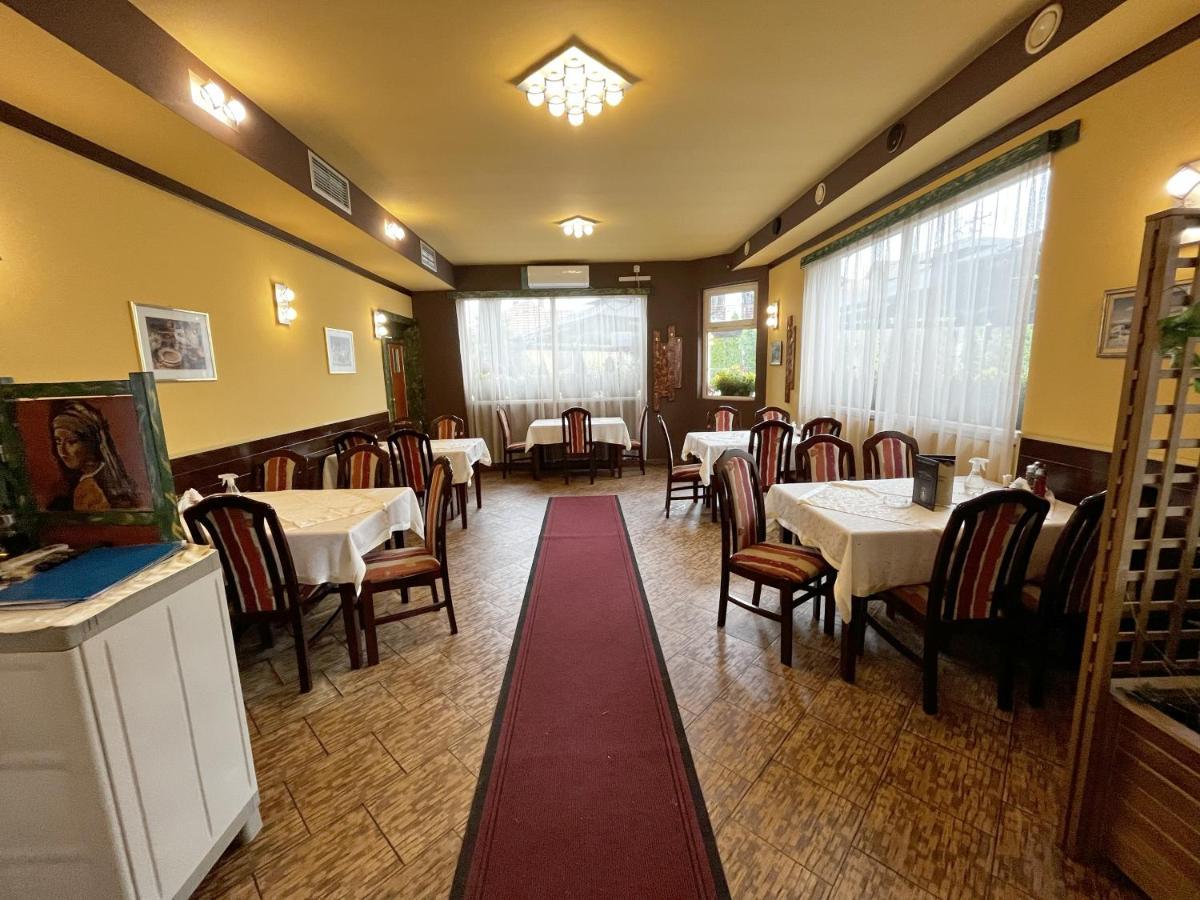 Caka Luxury Rooms & Restaurant Ćuprija 外观 照片