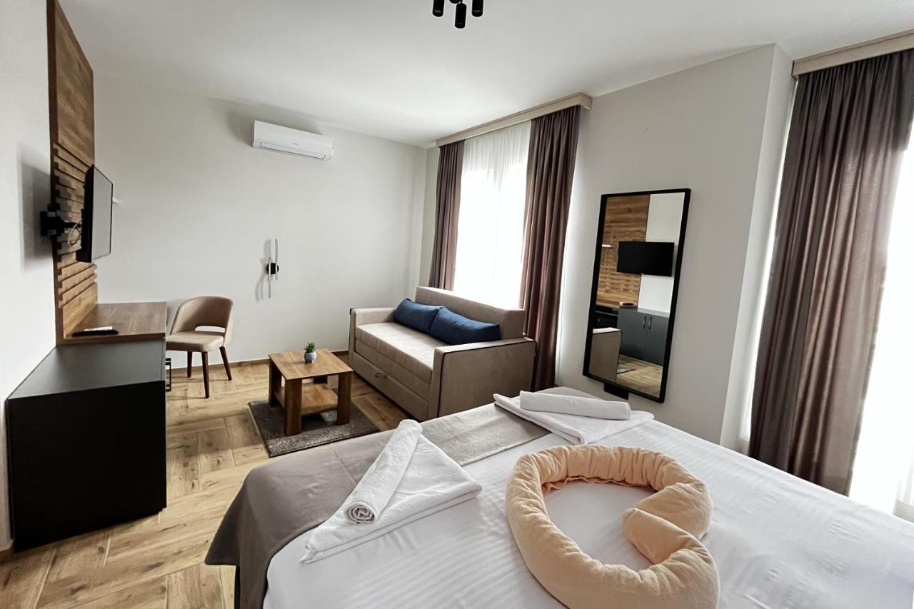 Caka Luxury Rooms & Restaurant Ćuprija 外观 照片